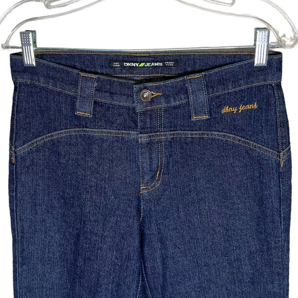 Y2K DKNY Pocketless Straight Leg Jeans Dark Wash Contrast Sticking Size 6 - Picture 4 of 5